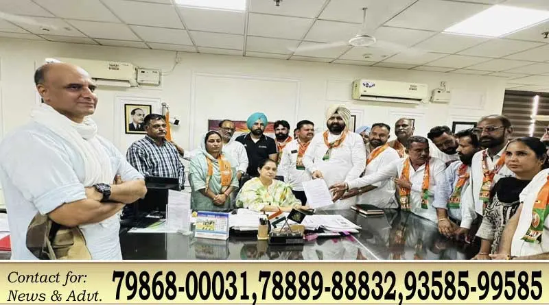 परमिंदर सिंह झोटा की हत्या के विरोध में फाजिल्का में भाजपा का धरना